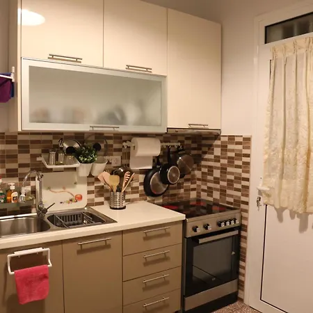 Lemon Treehouse Alimos Holiday home Athens