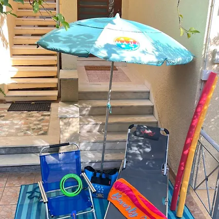 Lemon Treehouse Alimos Holiday home Athens